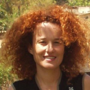 אשיה אגסי אשיה אגסי