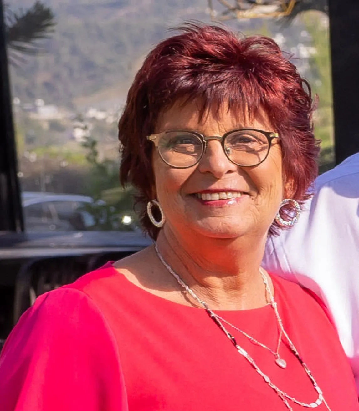 אסנת זעירא